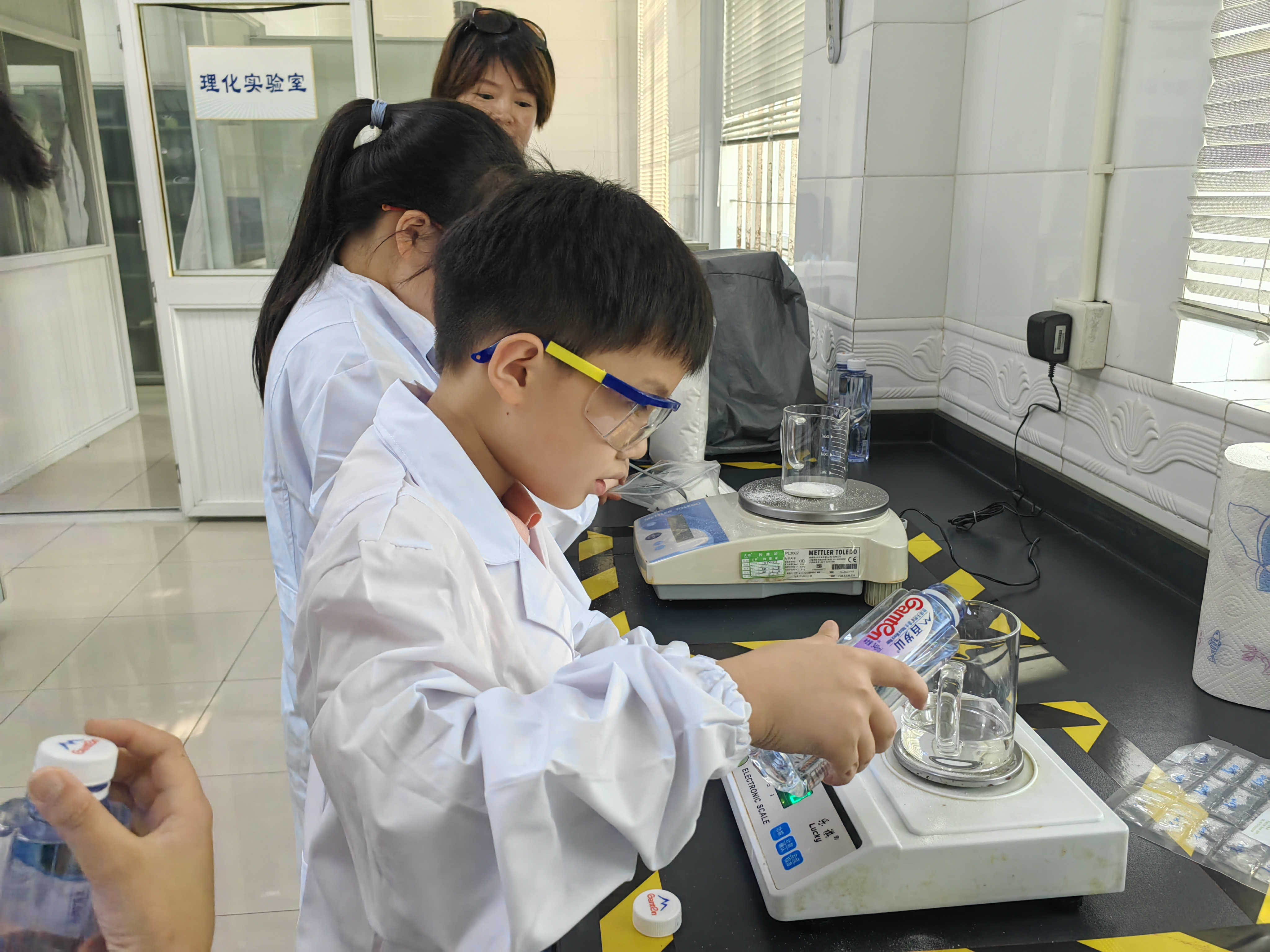 走近迷信_果冻炼成记勾当回首|你的好意情星空无限mv来承包